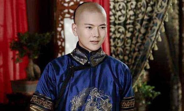 他是康熙皇帝最小的儿子,在康熙皇帝驾崩后,他的最终结局如何?