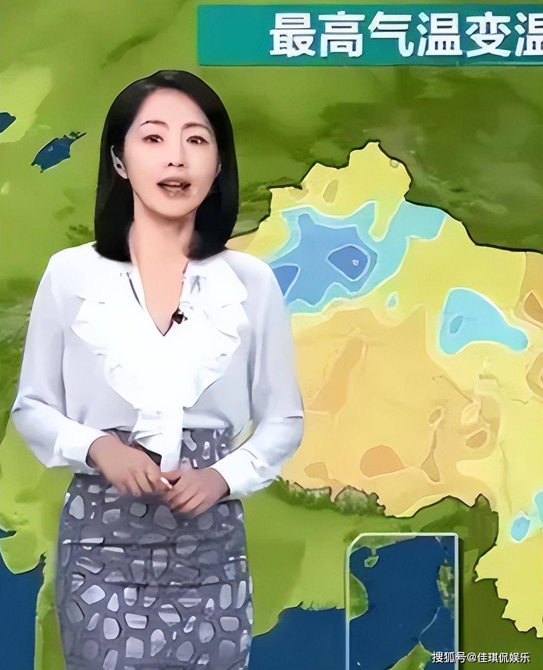 央视名嘴杨丹:和丈夫丁克15年愁坏婆婆,40岁意外生子全家乐开怀