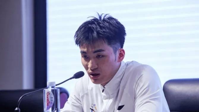 付豪完爆阿布都,邱彪承认技不如人,杨鸣怎么说?