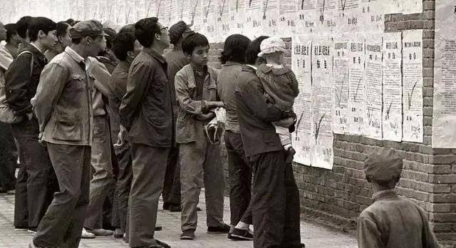 转眼六年过去,李孬孙学成毕业,回到以前的家,这时候才知道,妻子在自己