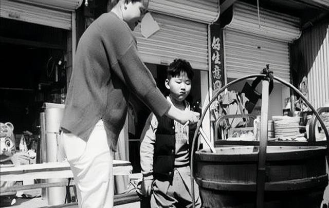退伍老兵档案丢失,悔恨28年,发现堂弟用自己名字在石化企业上班