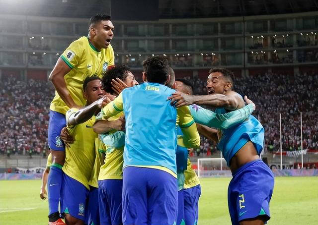 佩雷拉入选巴西队阵容,卡塞米罗遗憾缺席美洲杯