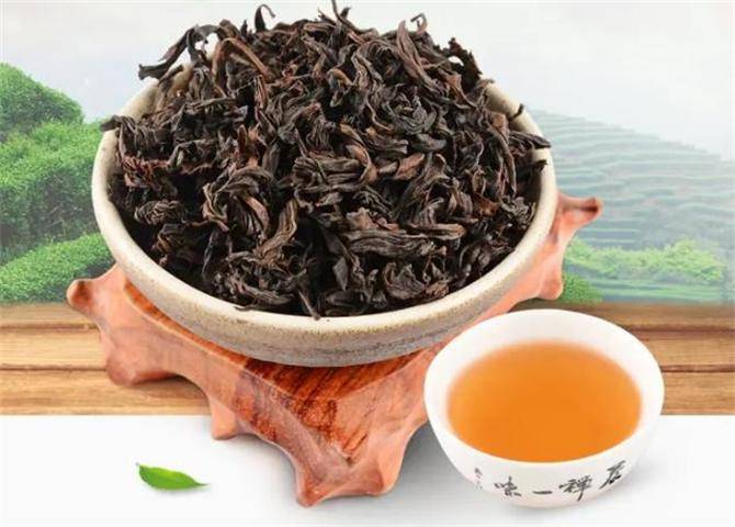 是大红袍还是乌龙茶?