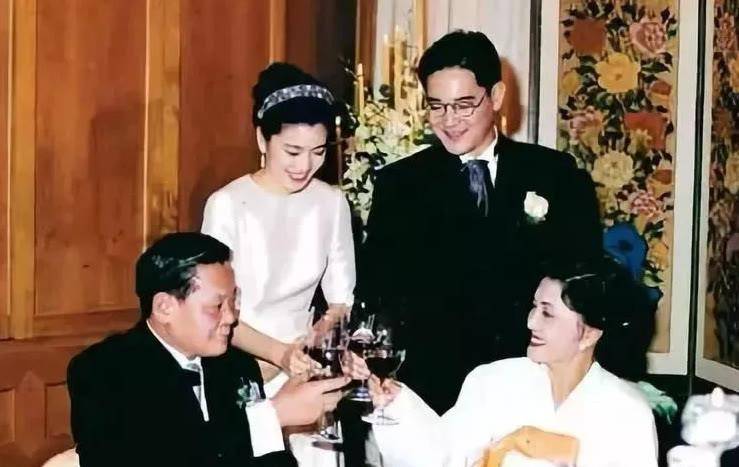 洪罗喜:22岁嫁李健熙门当户对,生3女1子,稳坐会长夫人位置53年