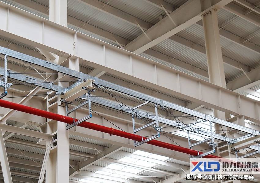 如何根据地铁站点设计选择合适的综合支吊架?