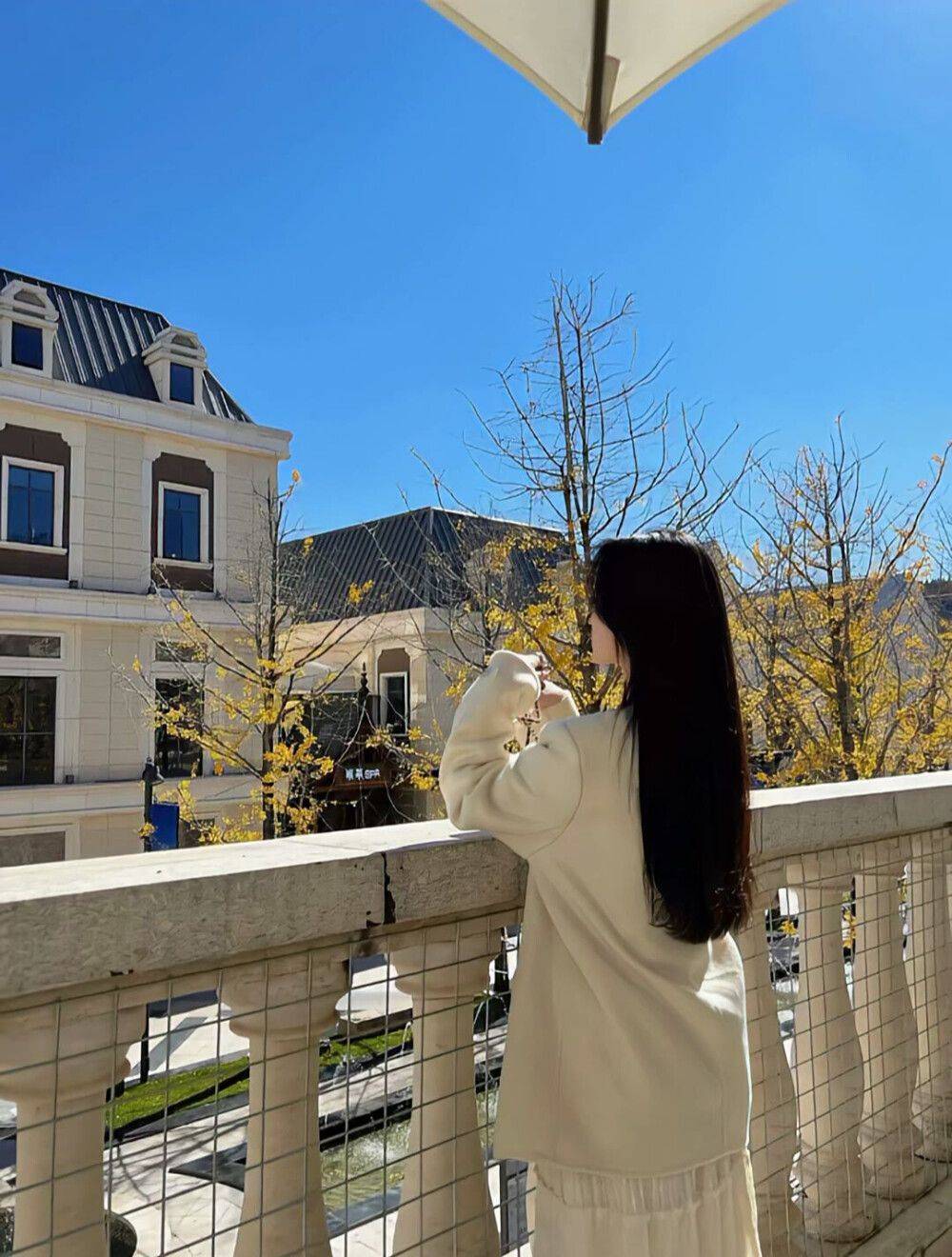 美颜美娜半永久纹绣:一种能够让你活出闪亮自己的美容技术.