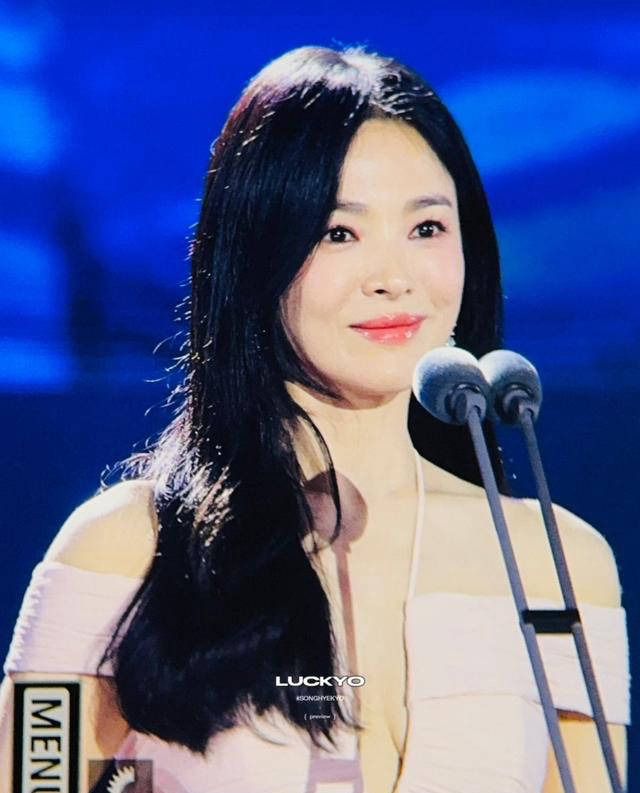 李到晛与6位cp同台!明熙喜太5月相见,与智妍互动甜蜜