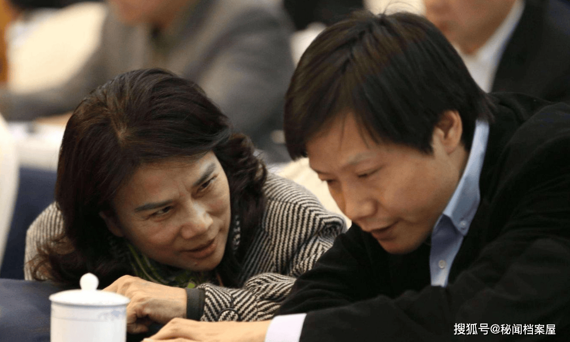 看完网友对董明珠的评价,我才明白雷军为何会成为"民众首选"_格力电器