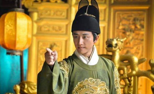 于是当时只有15岁的朱厚熜继位,成为了皇帝,也就是嘉靖皇帝.