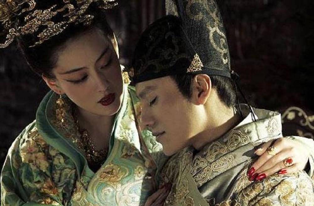 太监入宫之前要净身,宫女入宫前要做什么?有3大难关要闯