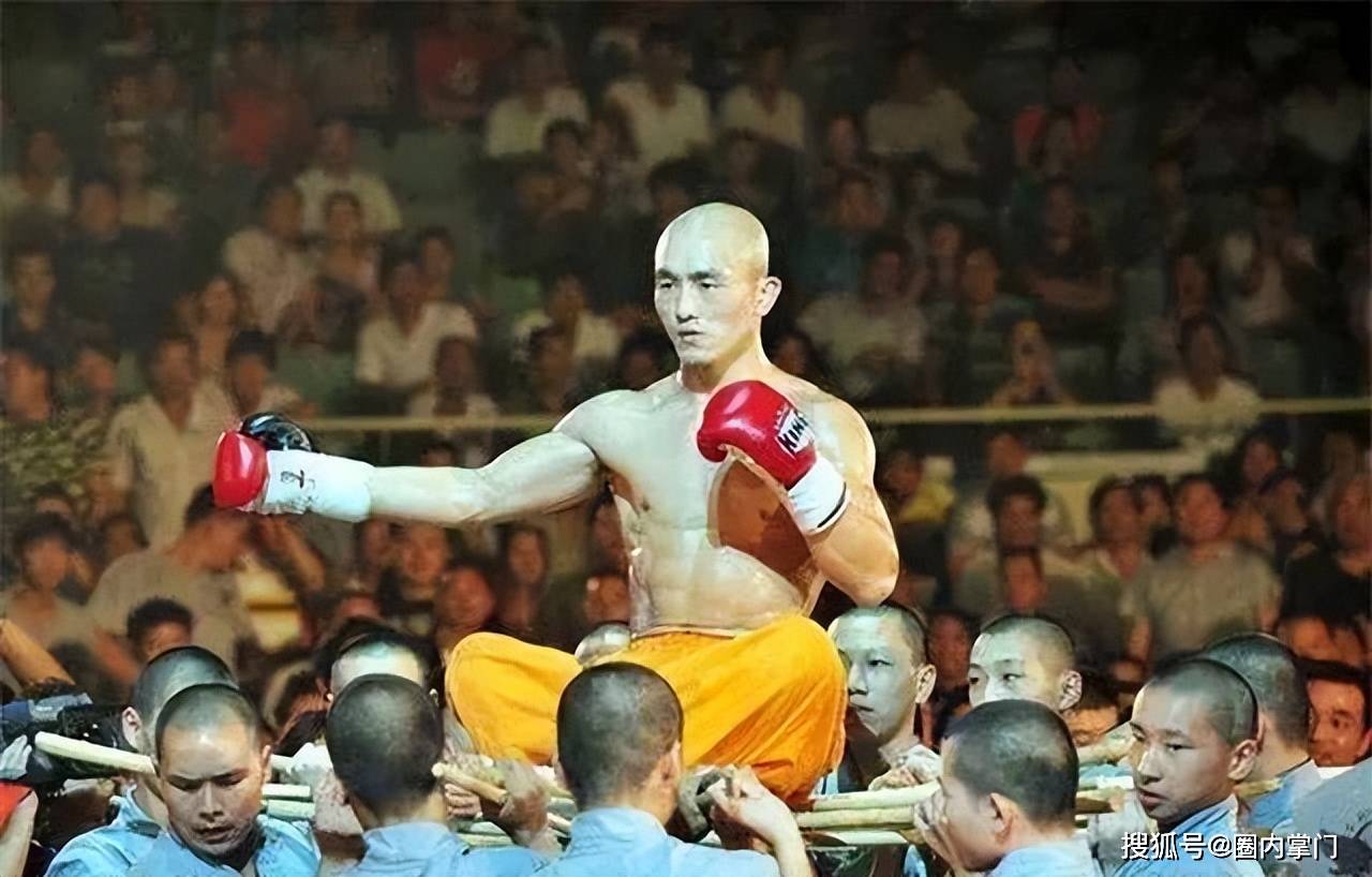 一龙大师除了会挨打,会拳击吗?