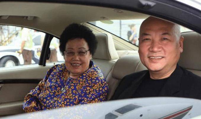慈禧后裔陈丽华:白手起家,坐拥500亿商业帝国,曾住在颐和园里