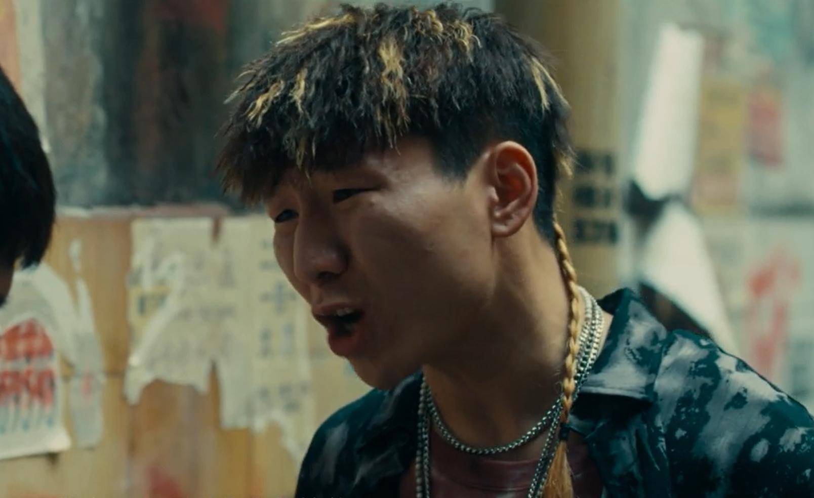 看完《彷徨之刃》我大失所望:两大国际影帝,拍出一碗白水稀饭?