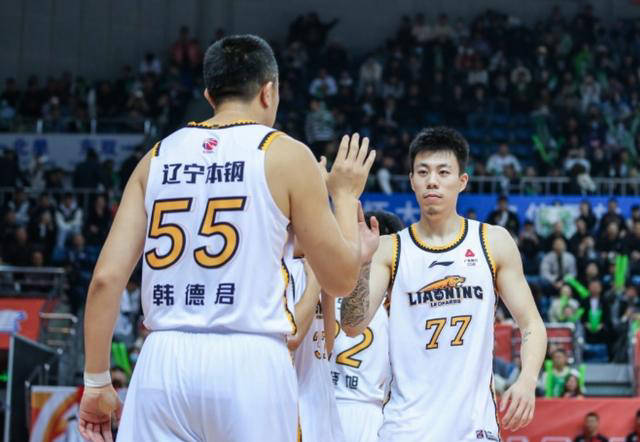 辽宁队总决赛连胜12场,夺冠前景看好;付豪表现强劲,韩德君展现实力