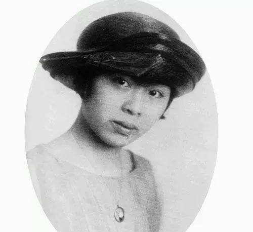 张幼仪是个出生在官宦世家的官二代.