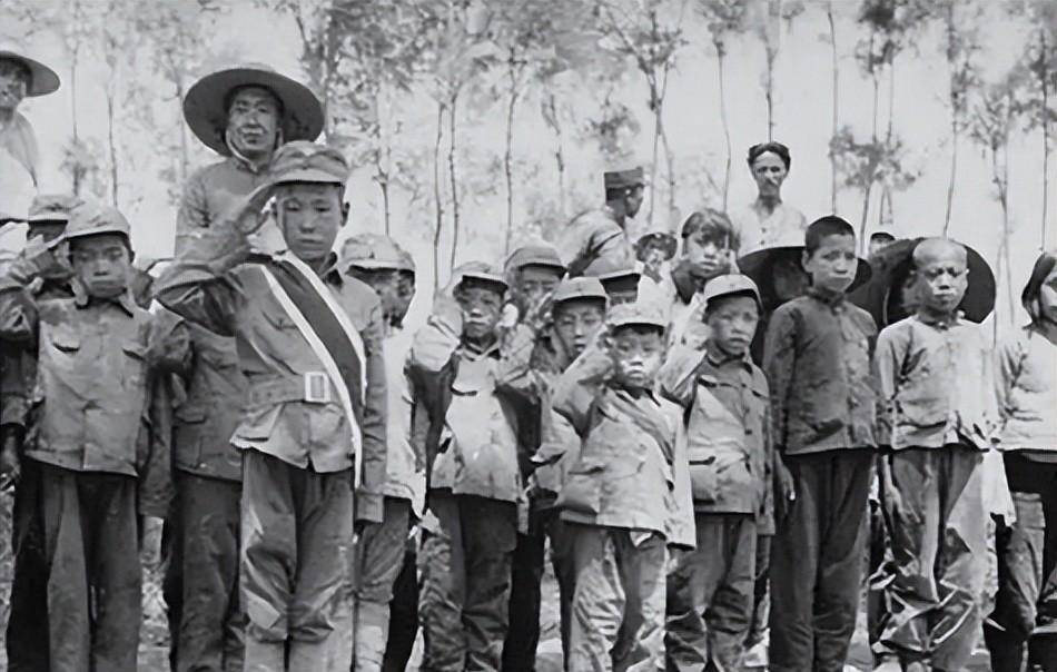 太行情深,勇于支前的模范女英烈-李河运