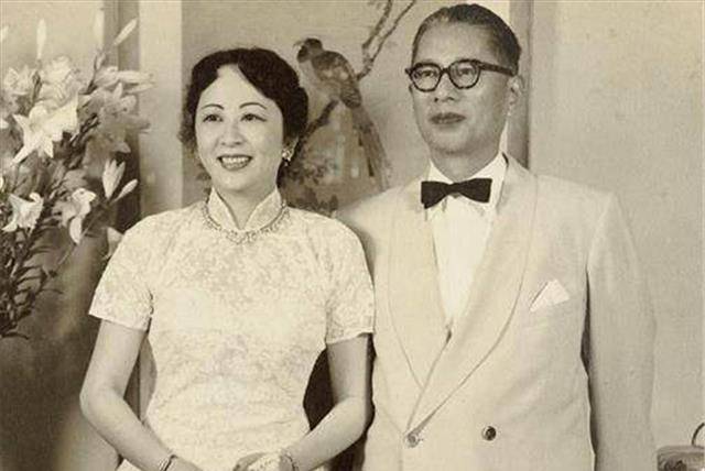 在盛宣怀去世后,盛家的事务由几个妻子打理,为了培养盛方颐,母亲鼓励