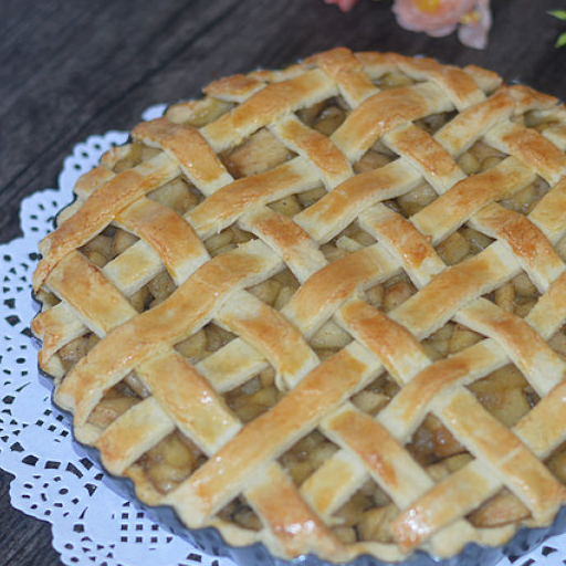 苹果派的懒人做法,不和面不油炸,外脆里软香甜可口,比卖的好吃