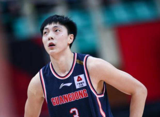 专访广东队后场核心——胡明轩的特训备战cba总决赛