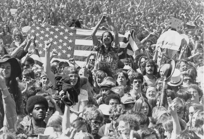 洗白越战,美国人这么干_青年人_反战_受害者