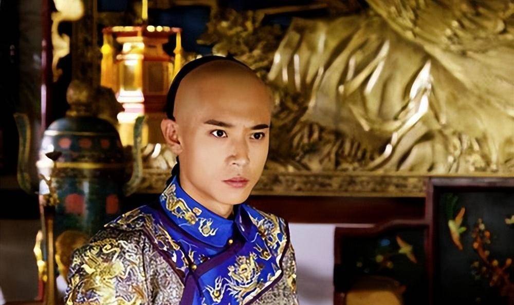 胤禔为解闷疯狂生孩子,虽被康熙圈禁26 年,却成为