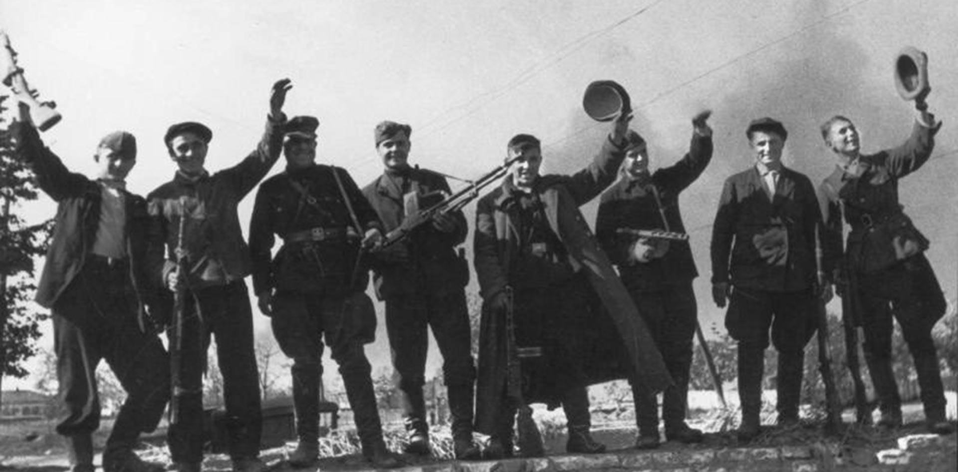 不为人知的二战:最先与纳粹交战的苏联部队 其指挥官竟是德国人