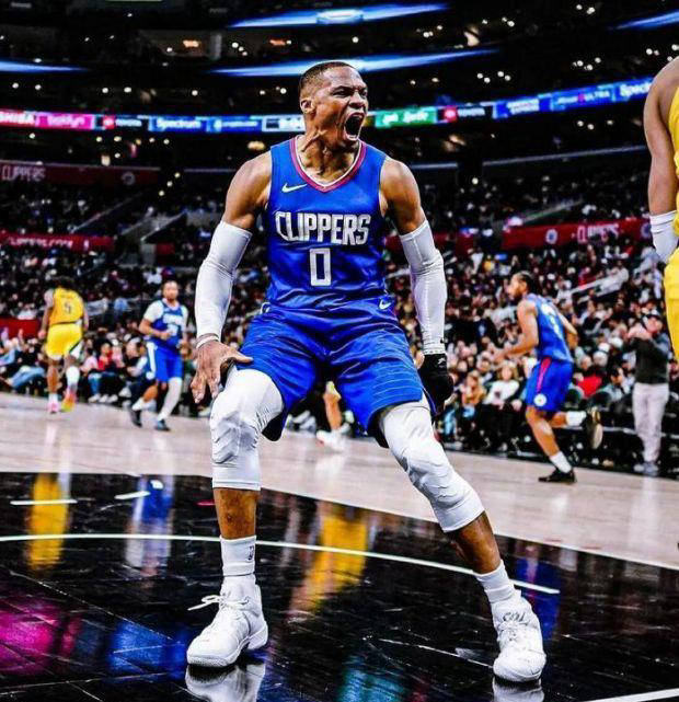 自由市场的尝试和球员前景:威少与保罗处境对比