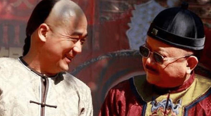 乾隆这话说的可是一点也不客气,跟电视剧中不一样的还有纪晓岚和和珅
