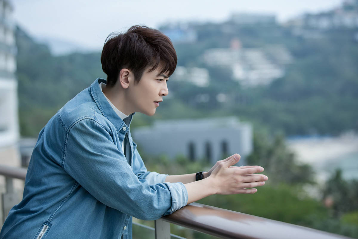 娱乐连连看:肖战,张艺兴,关晓彤,景甜,刘端端,文淇