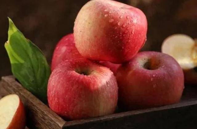 苹果和它一块煮,为天然"止咳药"!常喝咳嗽"去无踪"!
