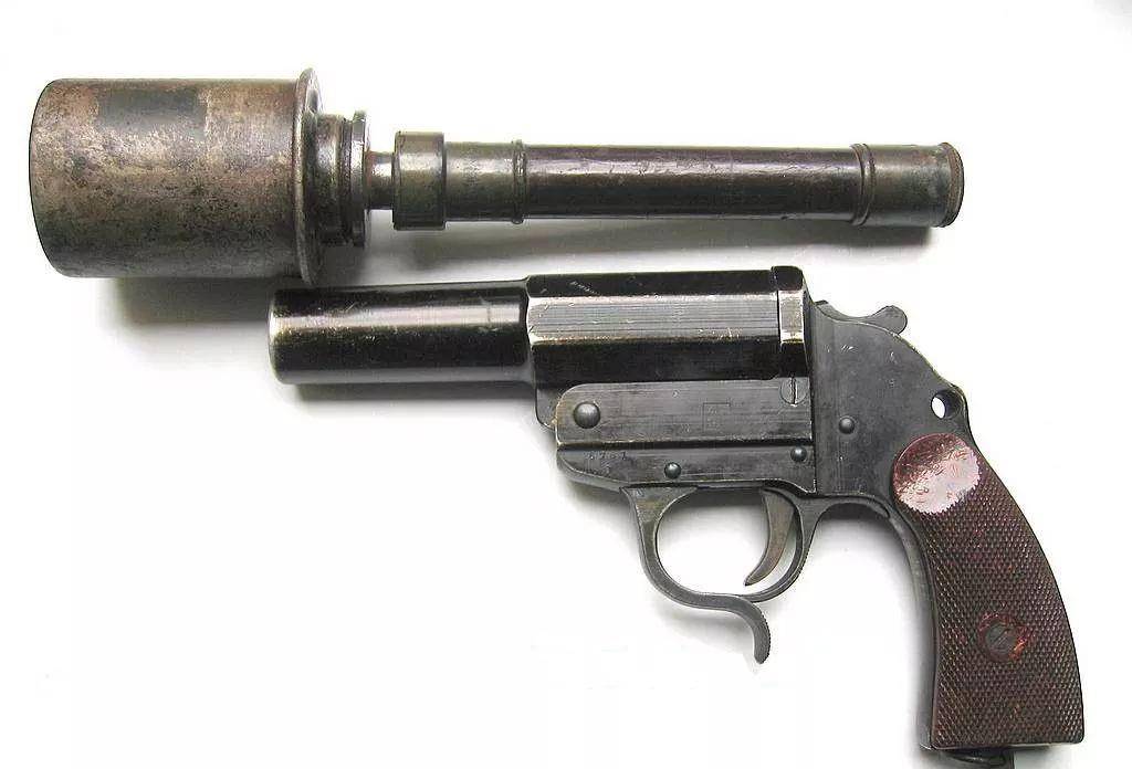 消灭坦克都不成问题_发射_弹药_口径