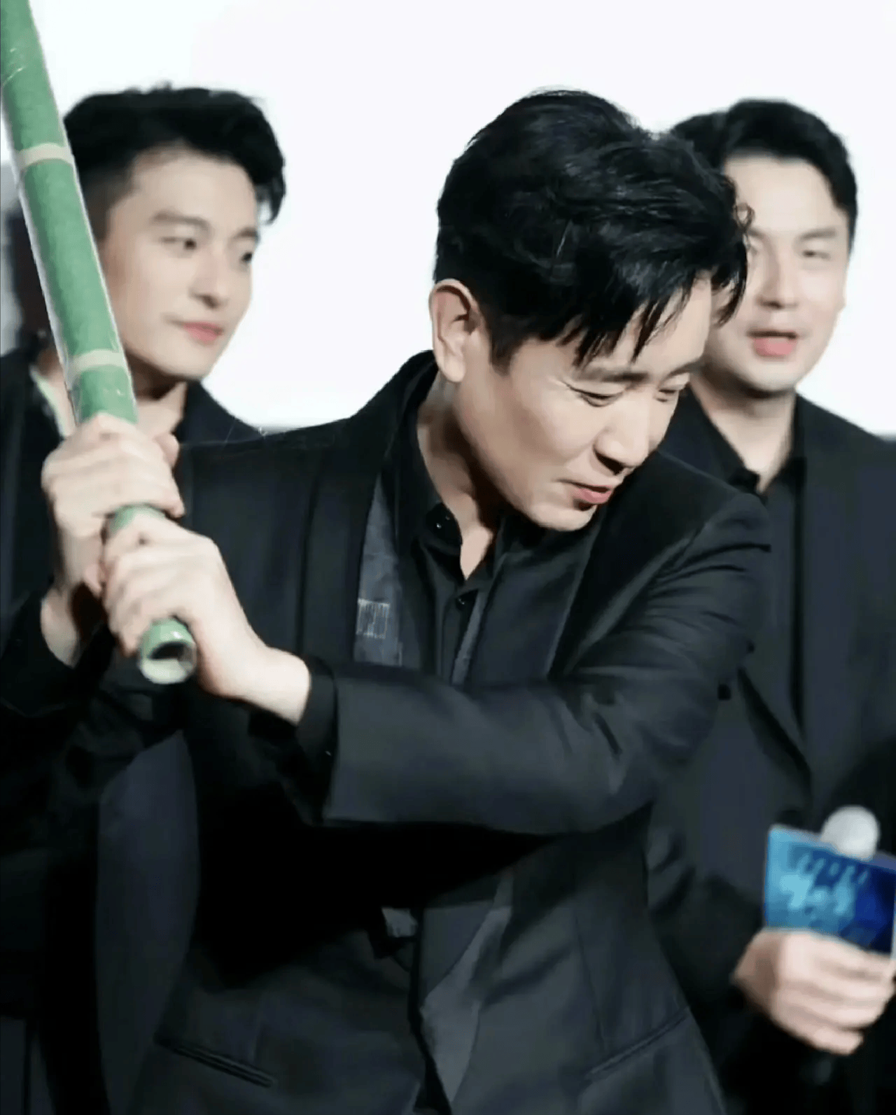 8位叔圈魅力天花板,颜值演技并存,2024大洗牌,你的大叔还火吗