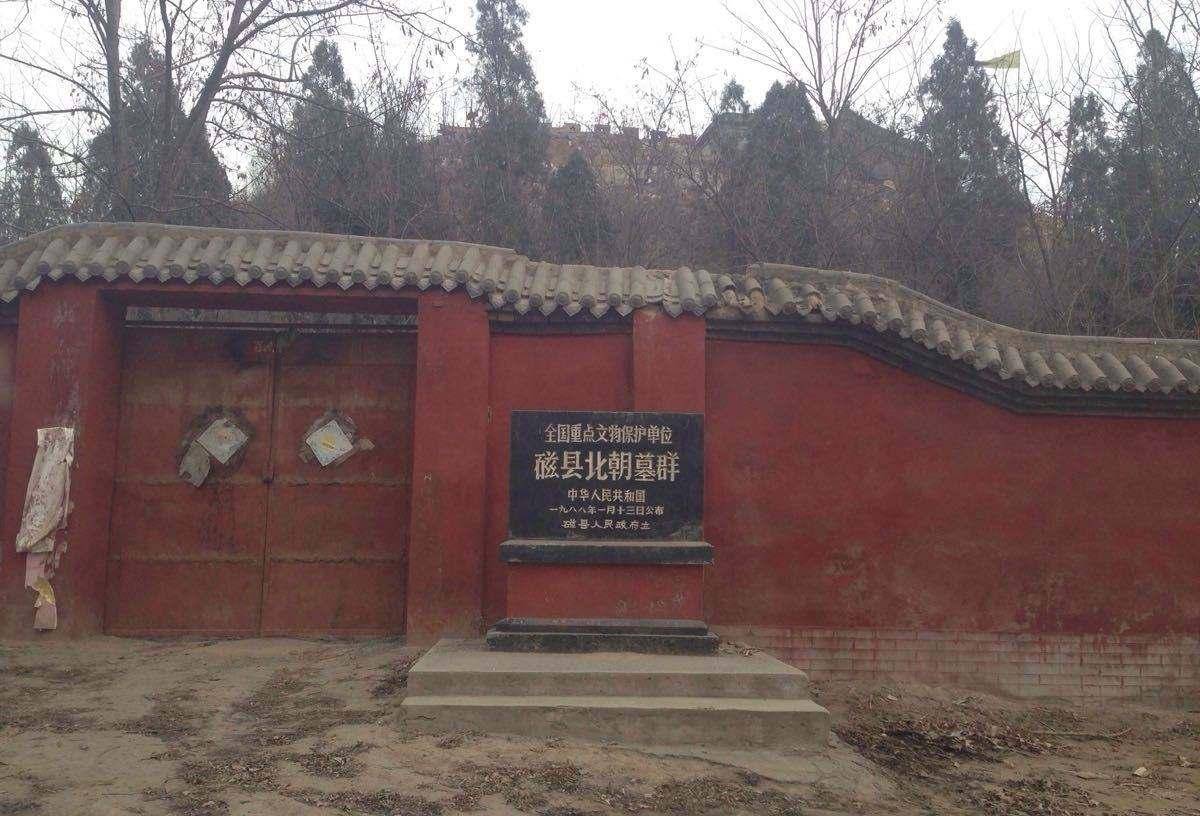 河南省一古墓不断发出水滴声,只有人多的时候才能听见,这是为何