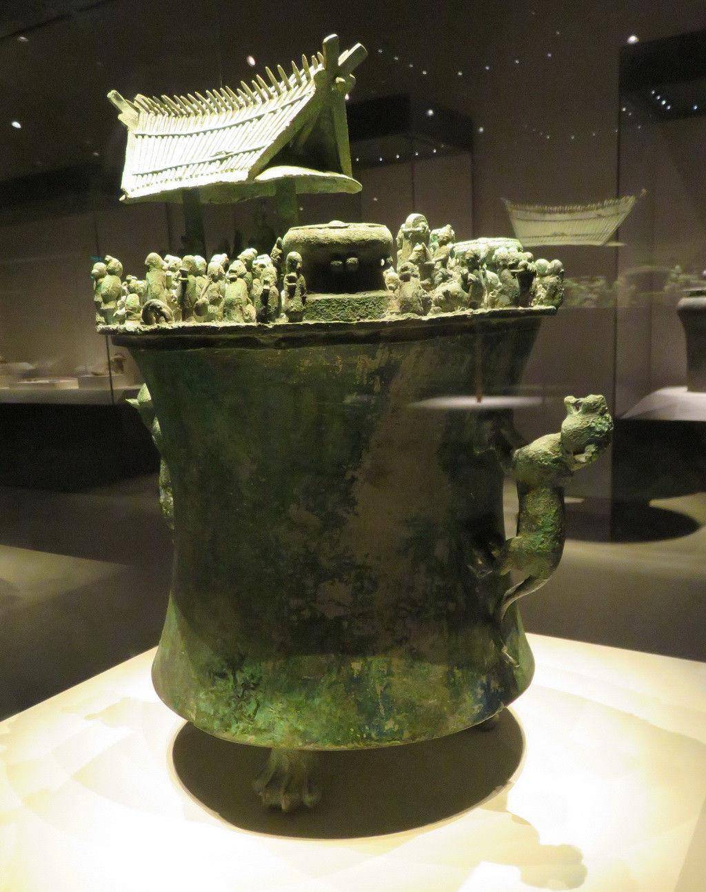 不把人命当回事 不把金银当货币 献王还真就只能出现在滇国