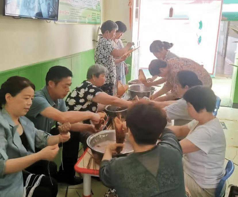 田静妹妹带货视频惹争议,其弟弟霸气怼网友,好心人提出三点建议