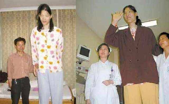 她是中国长得最高的女人,一岁能吃近两斤米饭,18岁就长到2.48米