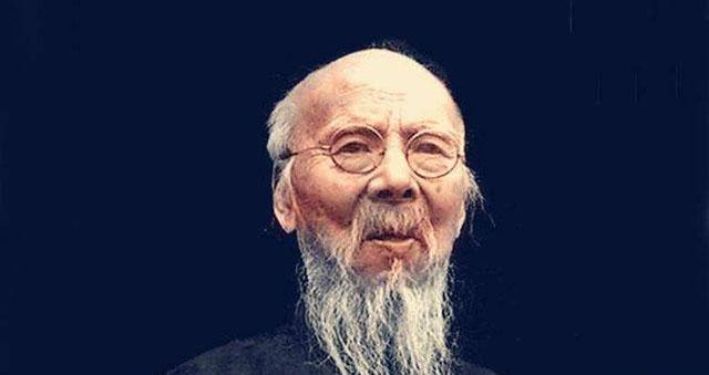 93岁老人相亲,嫌44岁女人太老;转身娶一22岁姑娘,没成婚便逝世