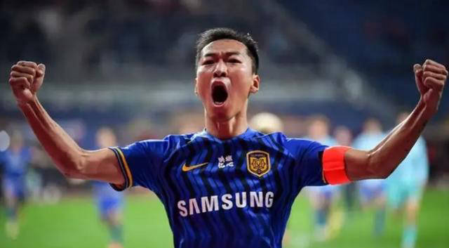 吴曦:申花夺走上港宝藏,成为球队不可或缺的核心