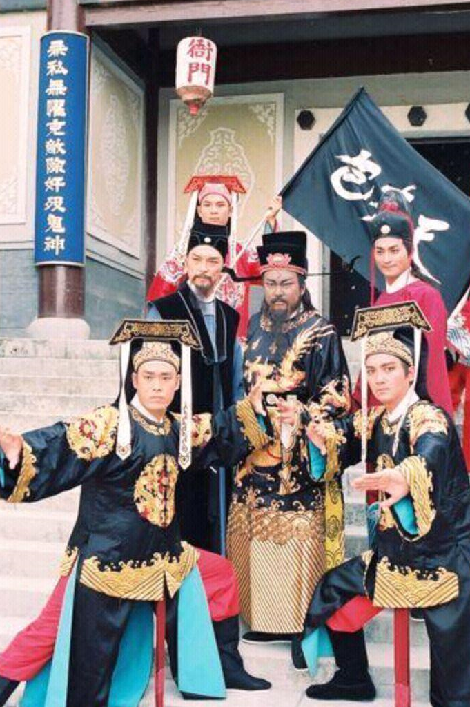 公孙策只是古典小说《三侠五义》中的文学人物,纯属于是完全虚构,我