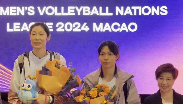 朱婷融入中国女排队伍:加紧配合还是逐渐融入?教练考验智慧