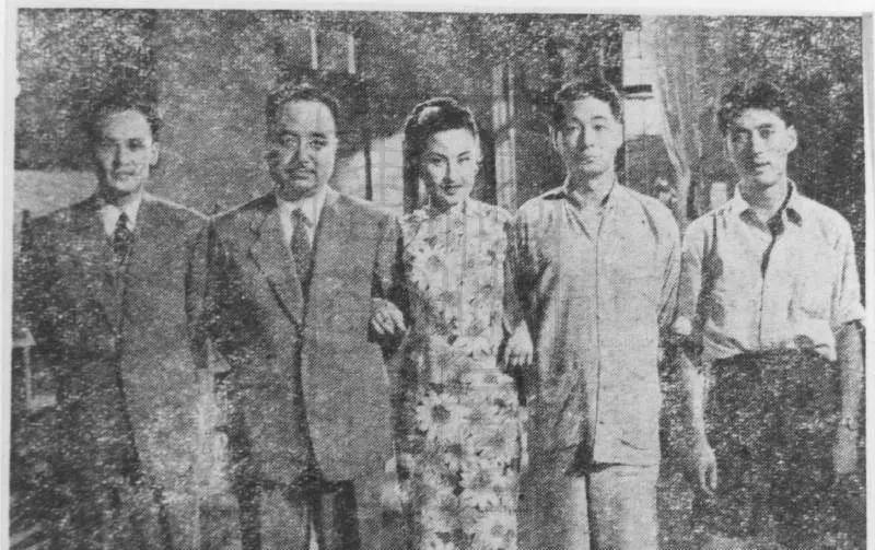 他是"话剧皇帝",与妻子新婚四年后便英年早逝,实在让人感叹_石挥