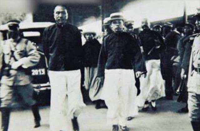 张宗昌偶得一俄国美妇,不料女子给他带来意外之喜:一支白俄劲旅