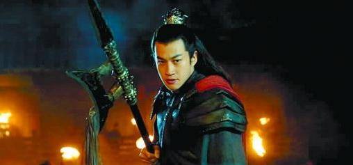 方天画戟一共有四个主人,吕布只能排第二,第一太厉害了!