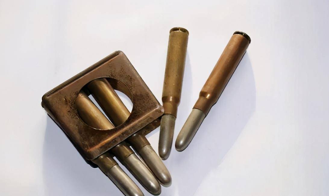 中国保尔柯察金,兵工制造的先驱吴运铎,多次身负重伤仍不忘工作