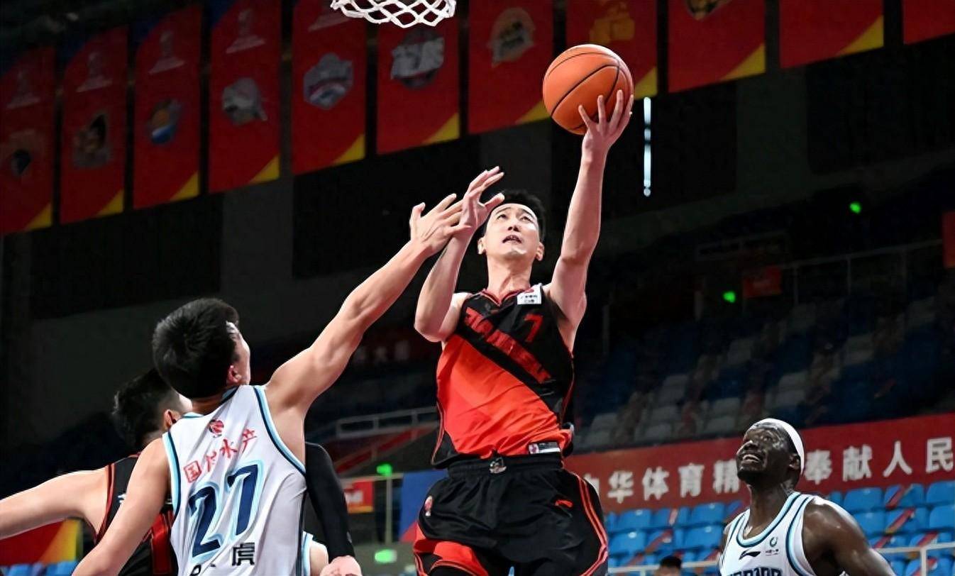 cba最新消息!曝刘志轩加盟广厦,布莱克尼确定续约,威金顿离队