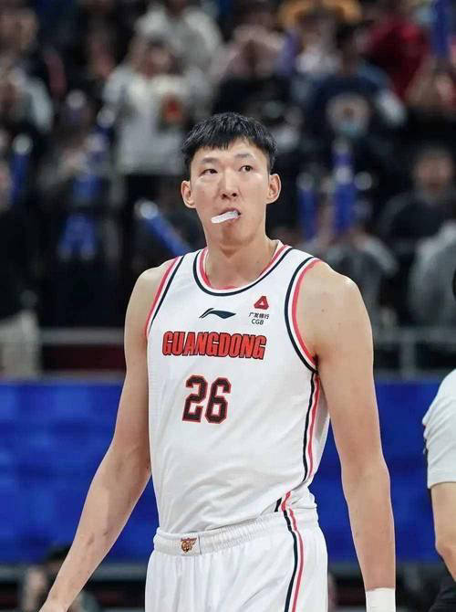 广东队坚决留住内线魔兽周琦,姚明欣慰