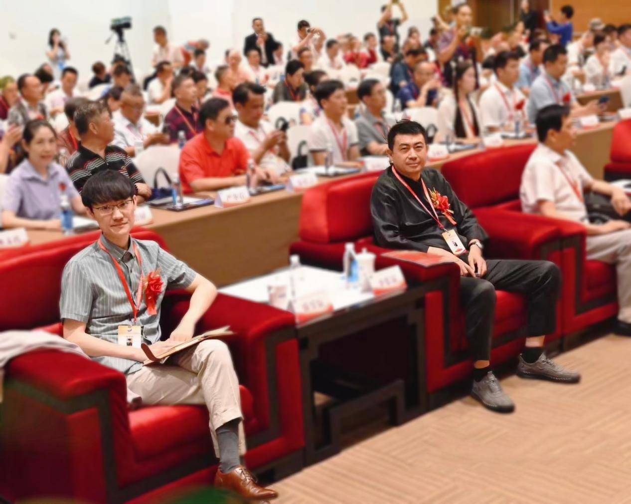 中国当代青年国学大师——韩昱辰