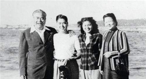 冯洪志:下海经商身价千亿,至今不改中国籍,现104岁_时候_生活_曹锟