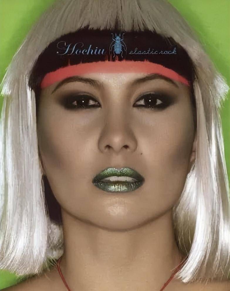 专演三级片的豪门反骨,赌王嫌她丢人,却被全港夸绝世好老婆?