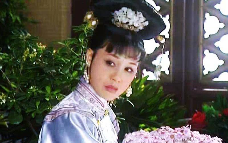 10年为康熙生6胎,女儿更牛,被康熙额外宠爱_固伦荣宪公主_马佳氏_荣妃